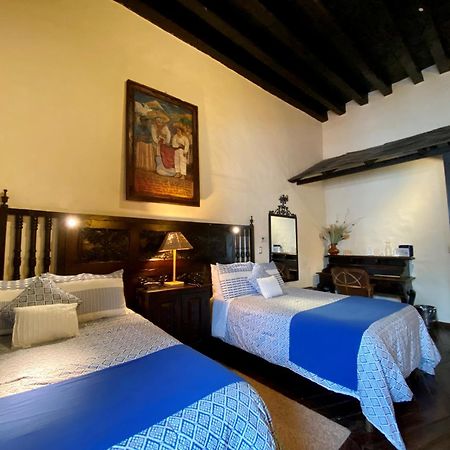Hotel Mansion Iturbe Pátzcuaro Exteriör bild